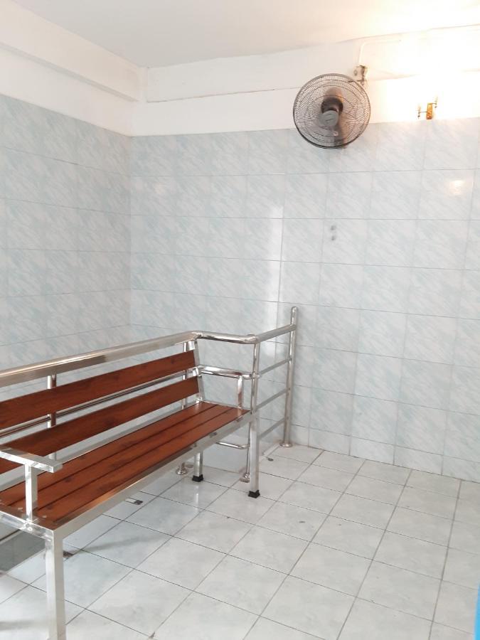 New Central Guesthouse Μπανγκόκ Εξωτερικό φωτογραφία